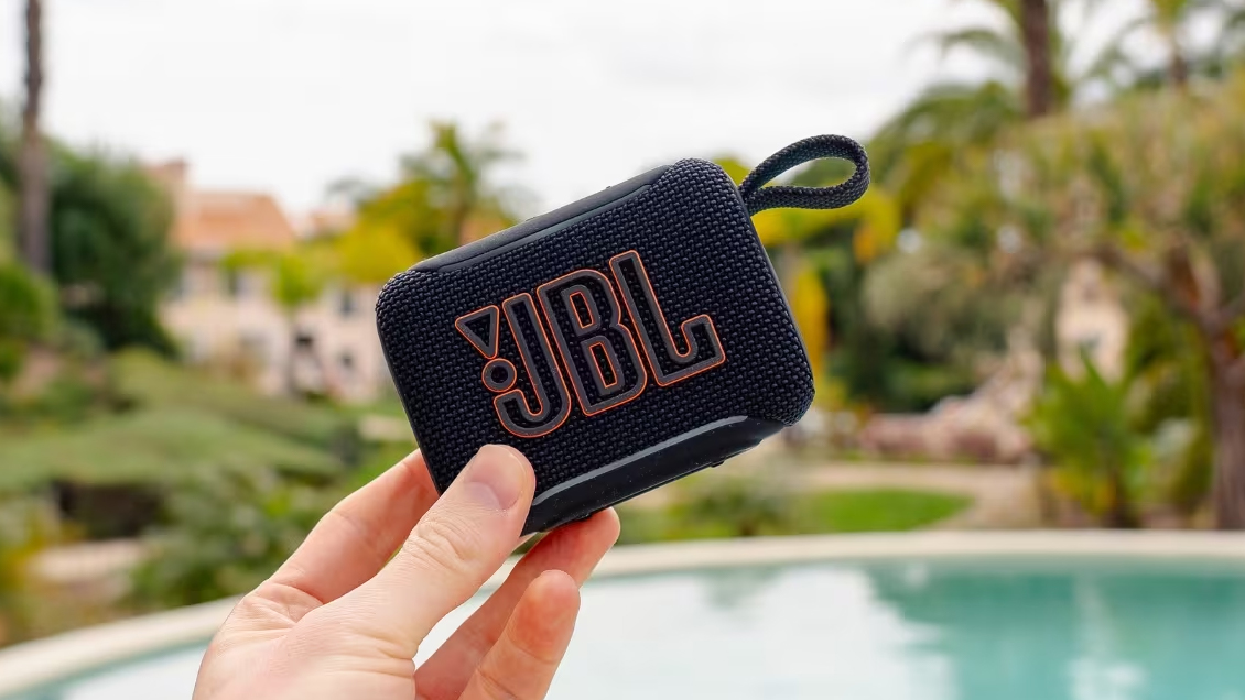 колонка JBL
